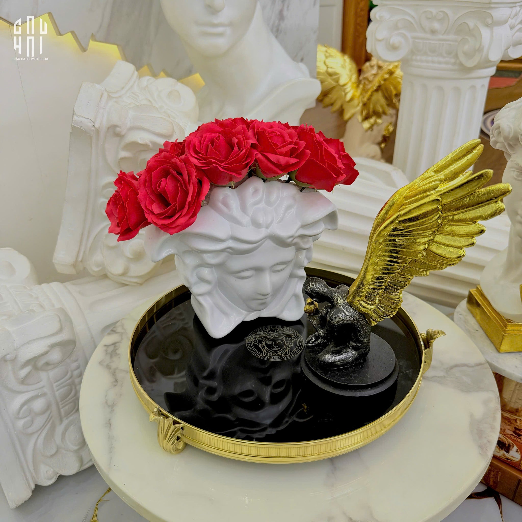 Maison Couture - Medusa V Class Vase - Blue / White