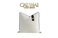 Vỏ Gối Bouclé Medusa Tab Ivory Noir 45x45