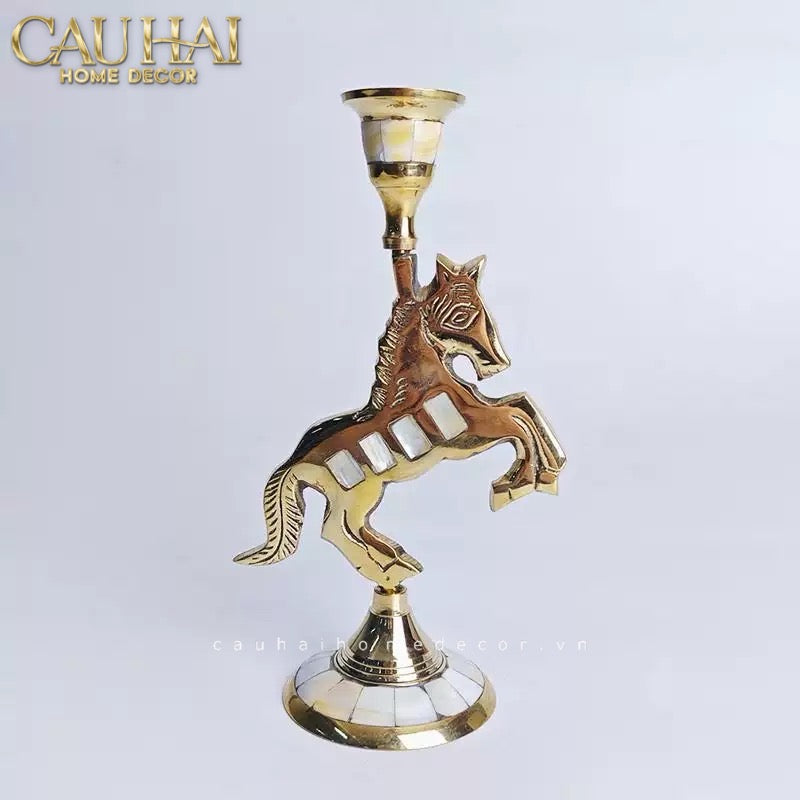 Đế Nến Mahogany Cheval Majesté – Gilded-CẬU HAI HOME DECOR