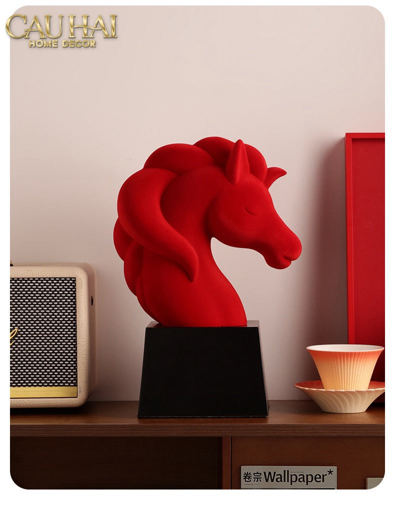 Fêtes Velour Couture - Tượng Ngựa Tête De Cheval Rouge Velour Armour-CẬU HAI HOME DECOR