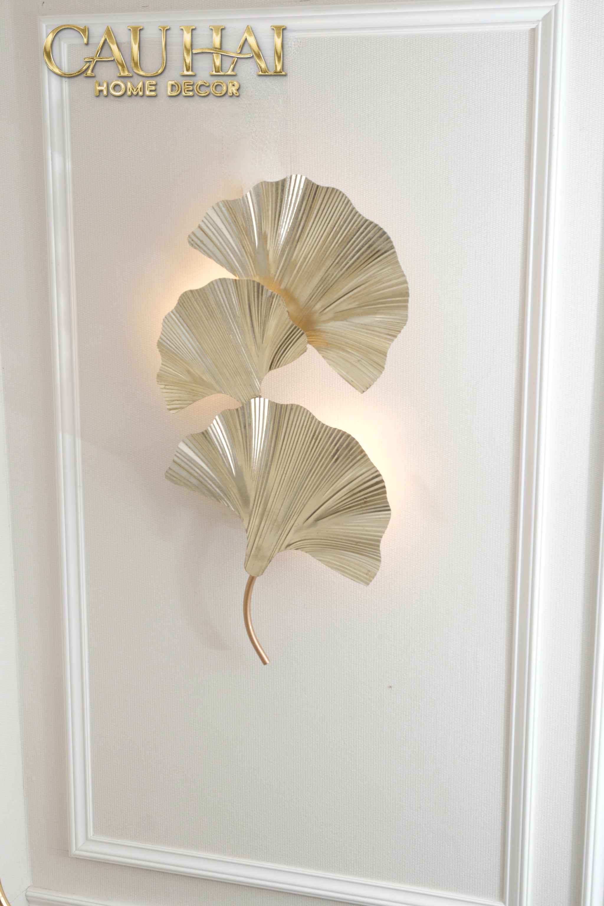 Maison Coutour - Ginkgo Leaf D'or 14K Wall Sconce