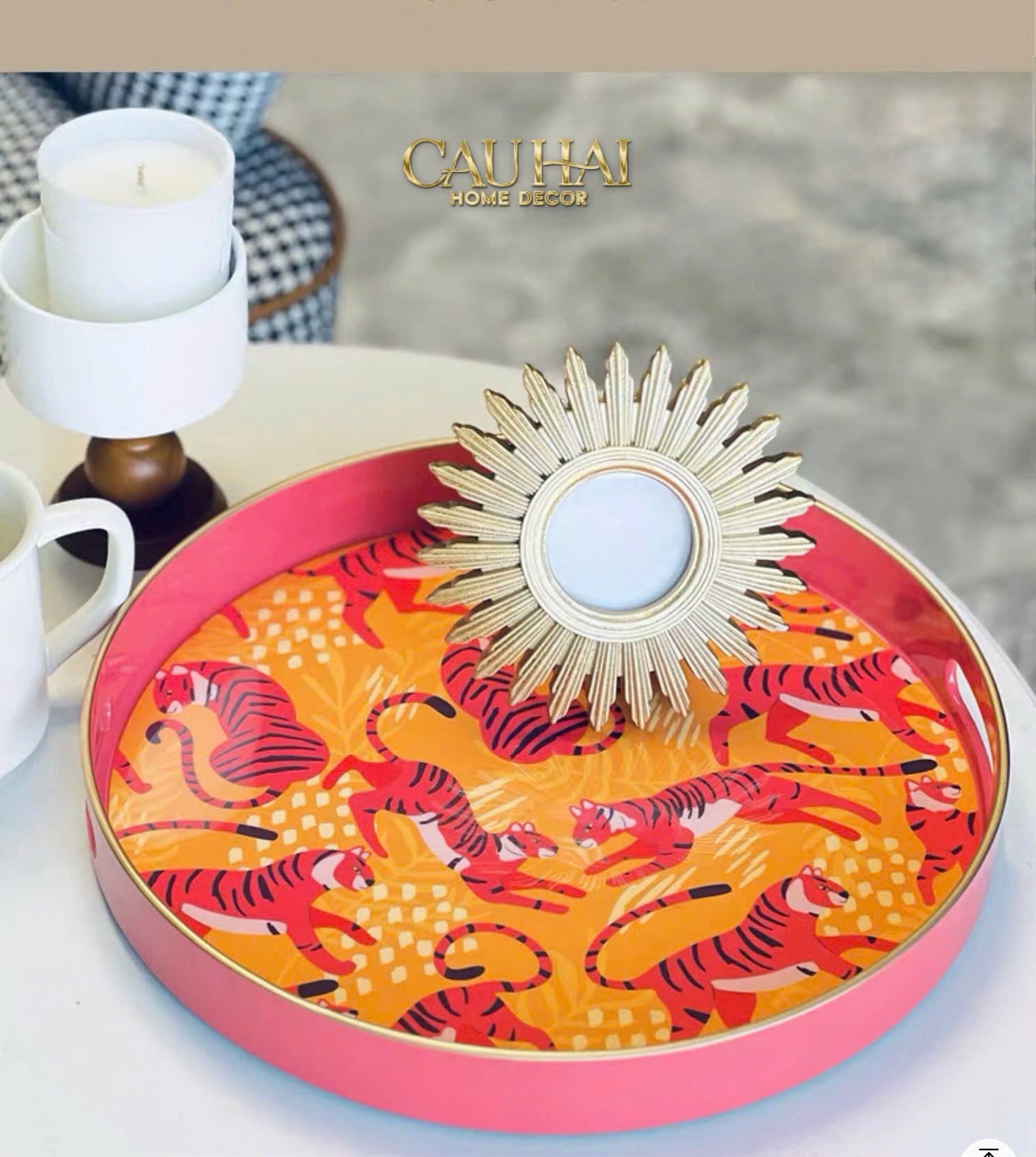 KHAY TRÒN ACRYLIC RÉCURRENCE
TIGRE D’ORIENT