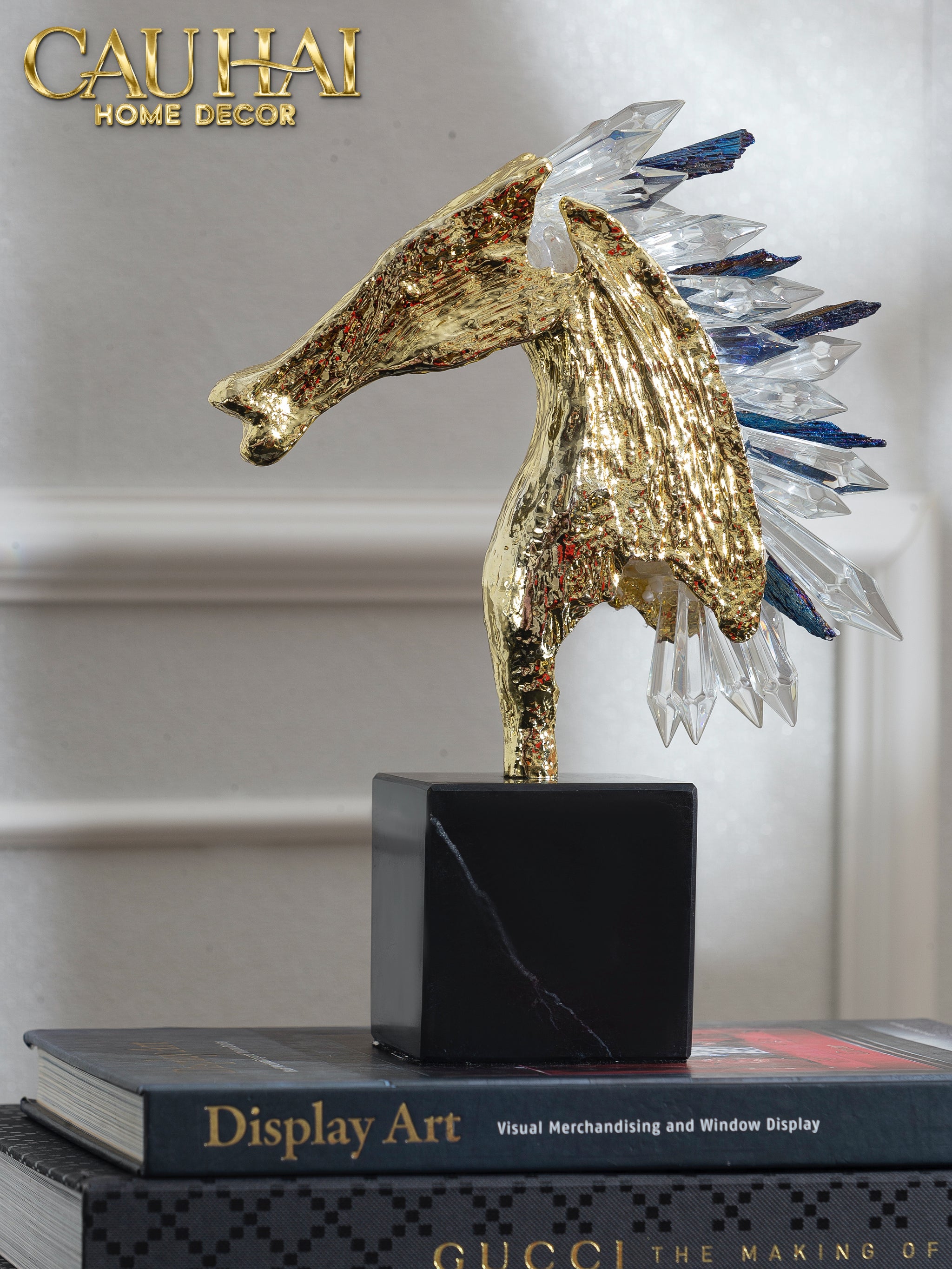 HOME COUTURE - TƯỢNG CHIẾN MÃ HOÀNG GIA ULTIMATE QUARTZ PALADIN-CẬU HAI HOME DECOR