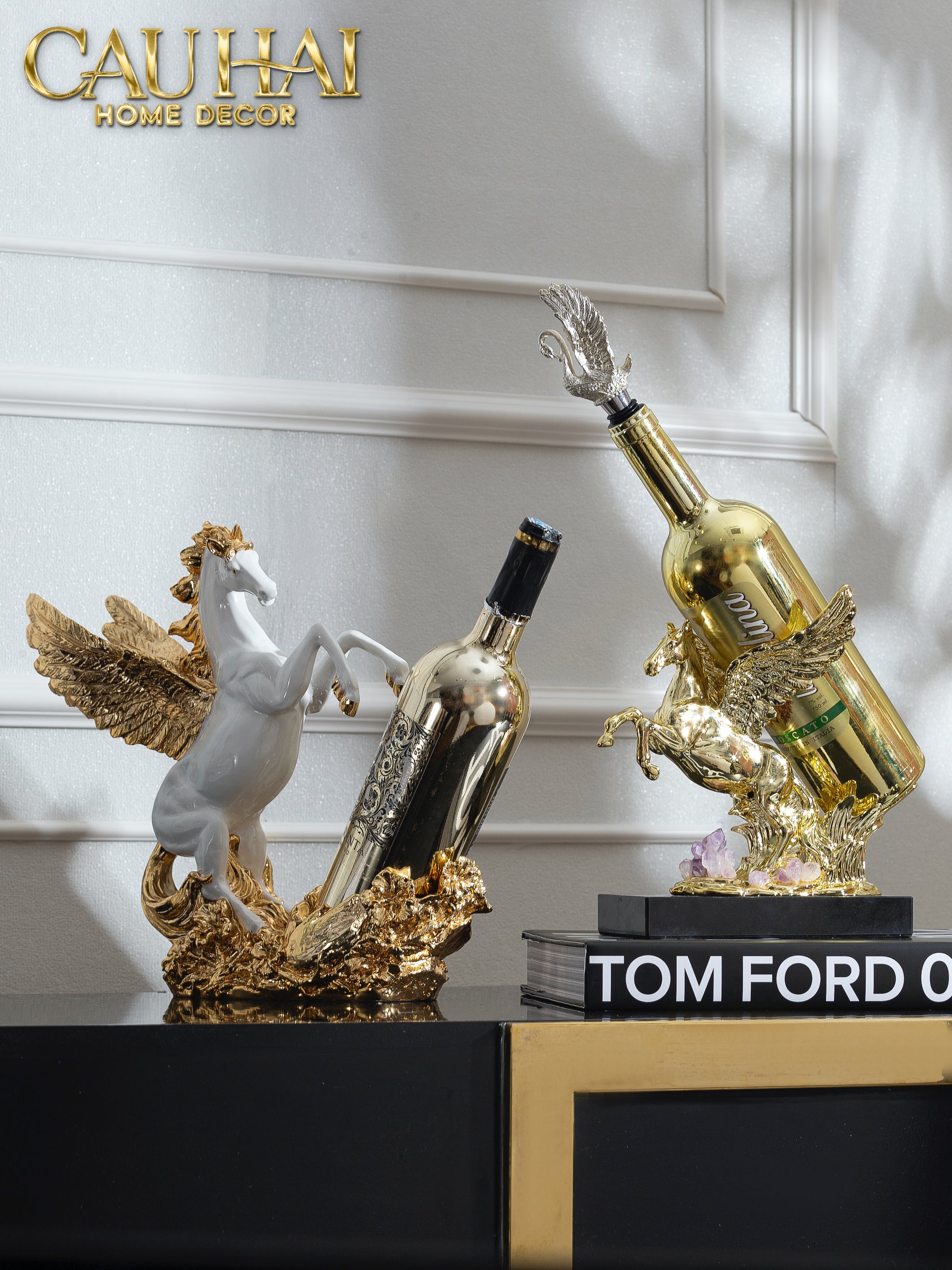 ĐẾ RƯỢU ELITE GOLDEN PEGASUS SS25-CẬU HAI HOME DECOR