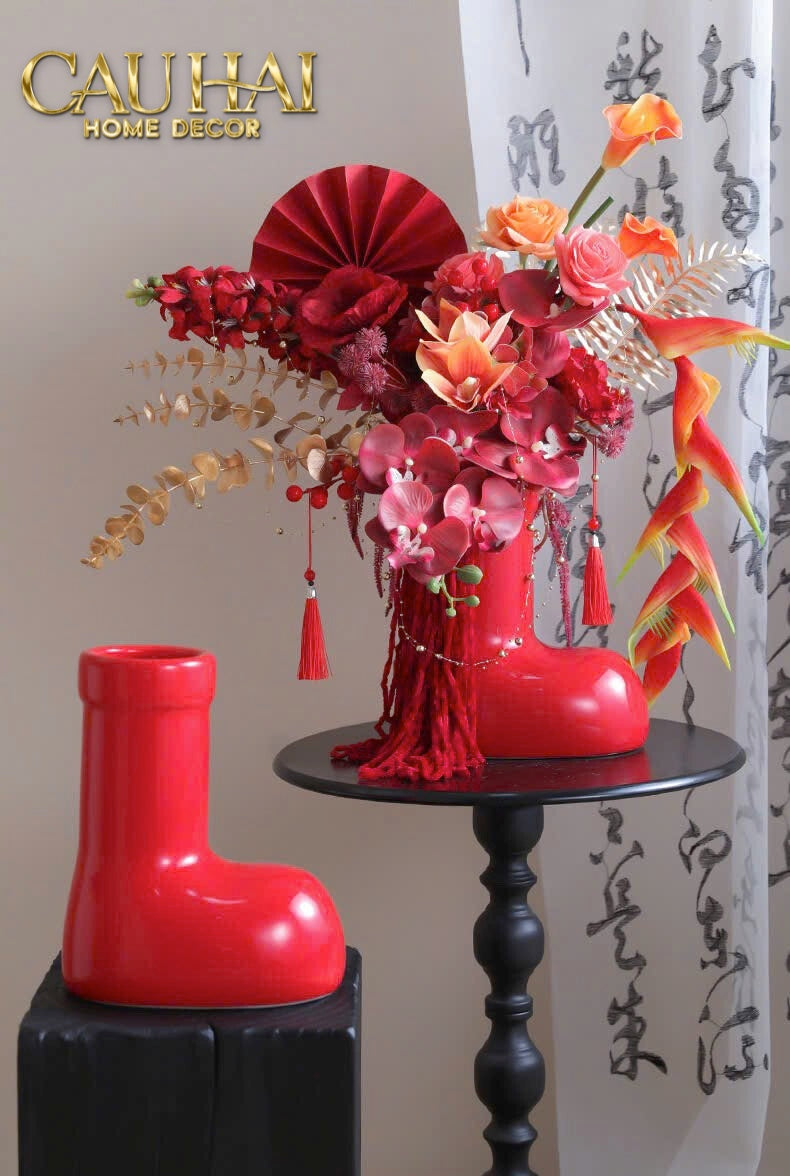 FÊTES COUTURE - BÌNH HOA ROUGE GLOSSY BUBBLR BOOT VASE-CẬU HAI HOME DECOR