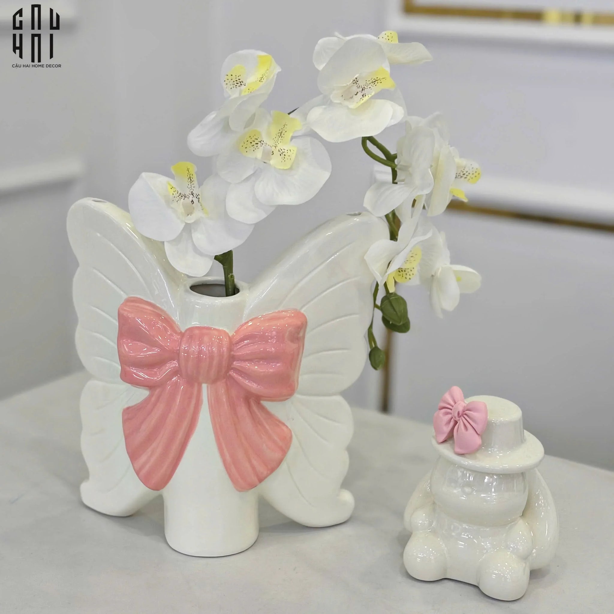 BÌNH HOA CERAMIC PINKY TIE SS25 - BLANC-CẬU HAI HOME DECOR