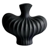 Bình Hoa Gốm Đen Petit Noir Plissé Vase 19x19.5 - Cậu Hai Home Decor