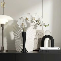 Bình Hoa Papillon Angel In Bloom - Noir H26x24x16-CẬU HAI HOME DECOR