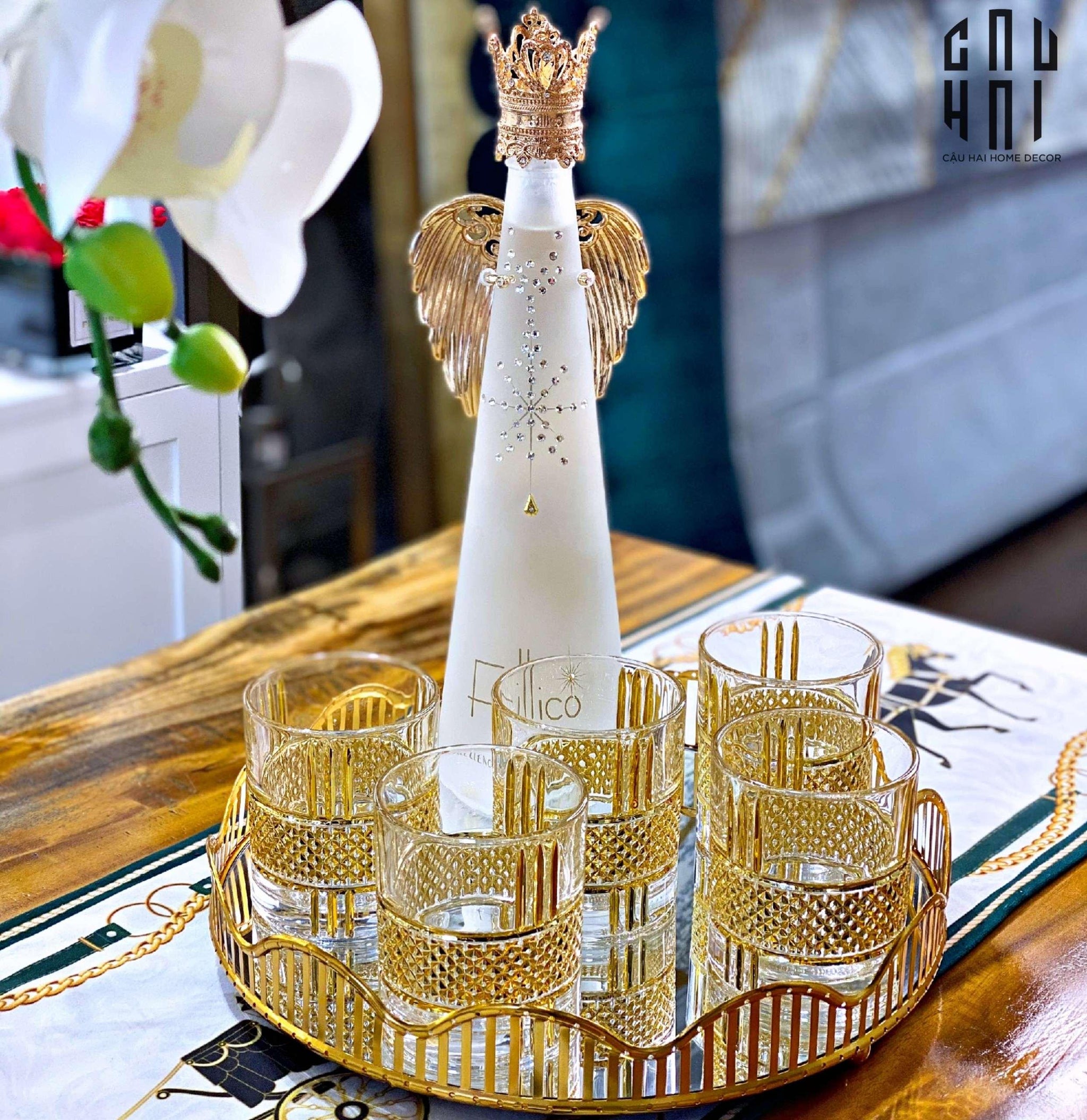 BÌNH NƯỚC MINERAL GOLDEN - KING-CẬU HAI HOME DECOR