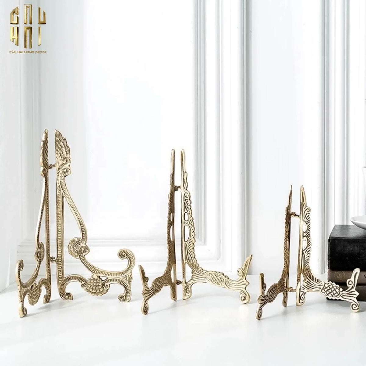 Chân Đỡ Đĩa Đồng Trưng Bày - Plate Stand Cosmo 23x23-SET CHÉN DĨA-CẬU HAI HOME DECOR