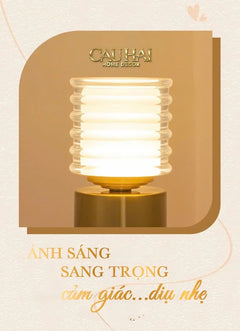 Đèn Bàn Thuỷ Tinh Pin Sạc 3 Chế Độ Aurora Lantern Table Lamp 9x17.5-CẬU HAI HOME DECOR