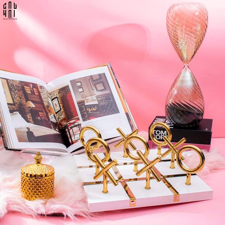 ĐỒNG HỒ CÁT CRYSTAL CURVES L-CẬU HAI HOME DECOR