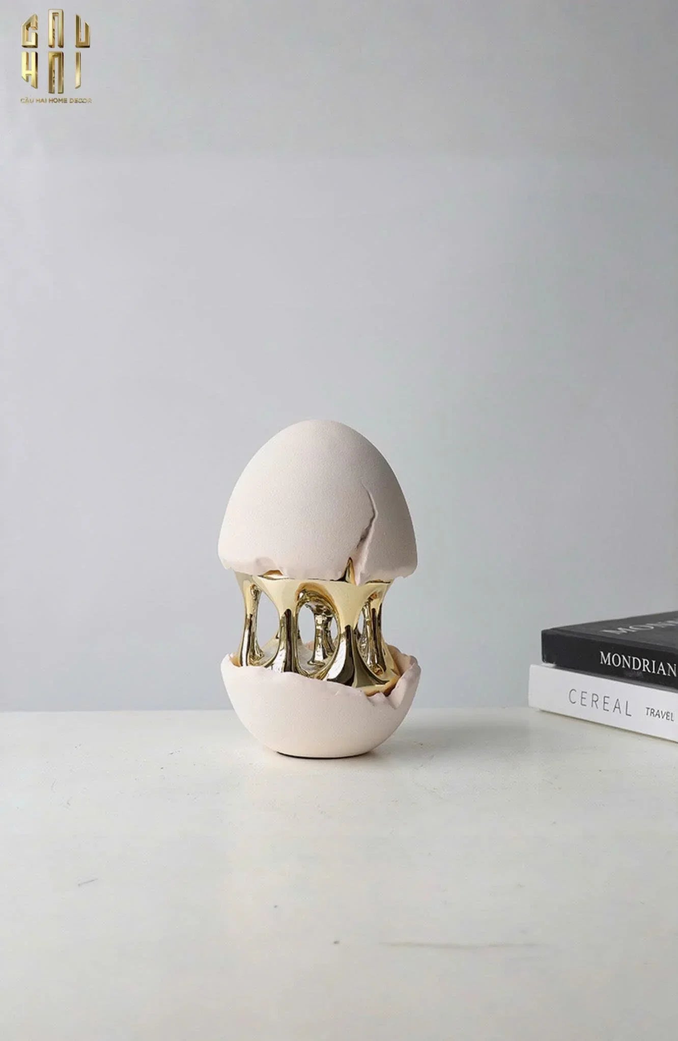 Elysian - Tượng Quả Trứng Hatching Egg 9x12x20-CẬU HAI HOME DECOR