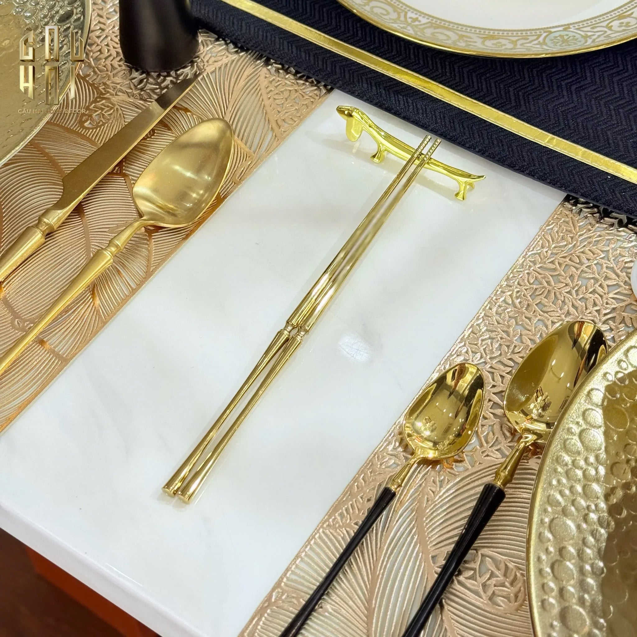 GÁC ĐŨA - CHOPSTICK REST DOG-CẬU HAI HOME DECOR