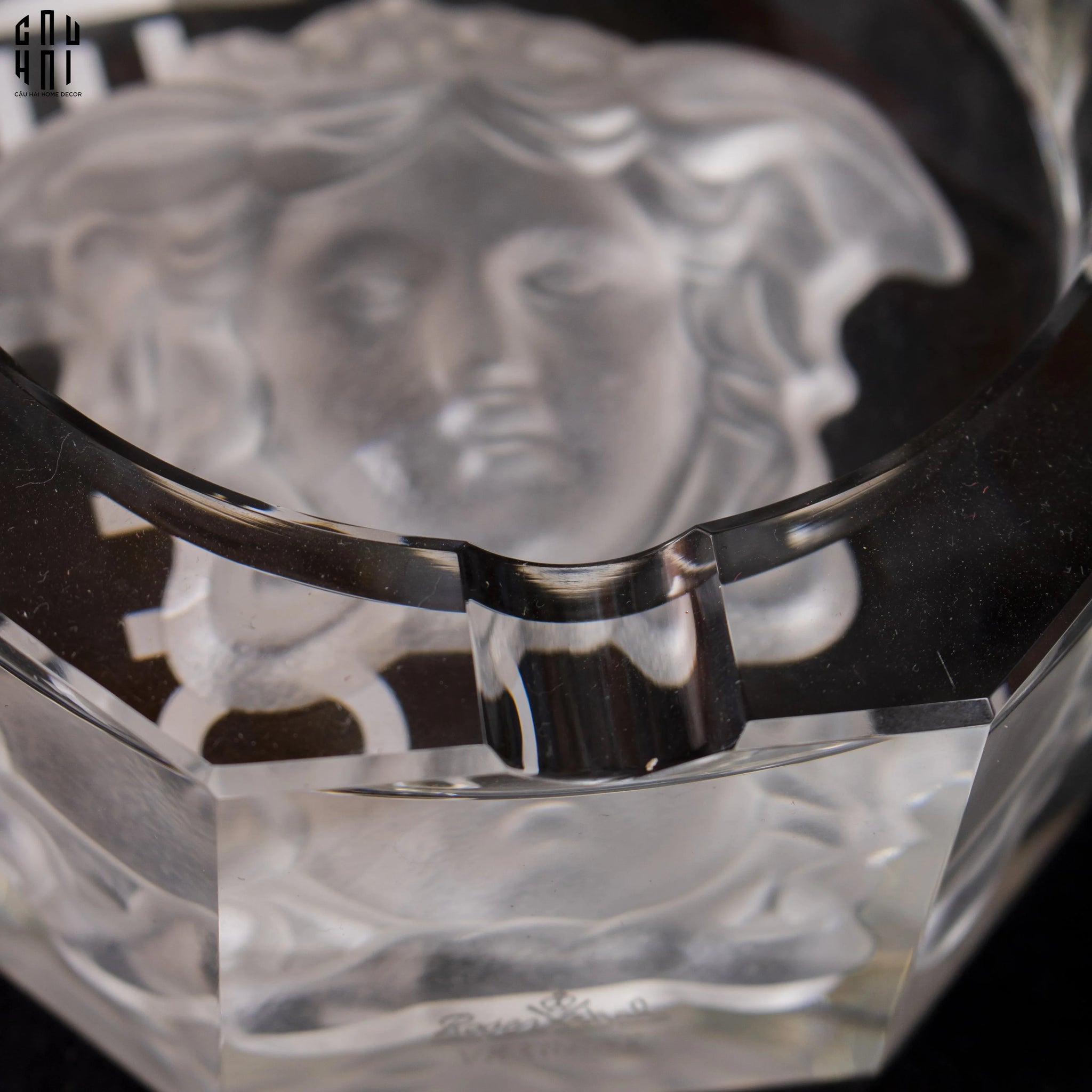 GẠT TÀN THUỐC GIANNI VERS. EXTRAVAGANT-CẬU HAI HOME DECOR