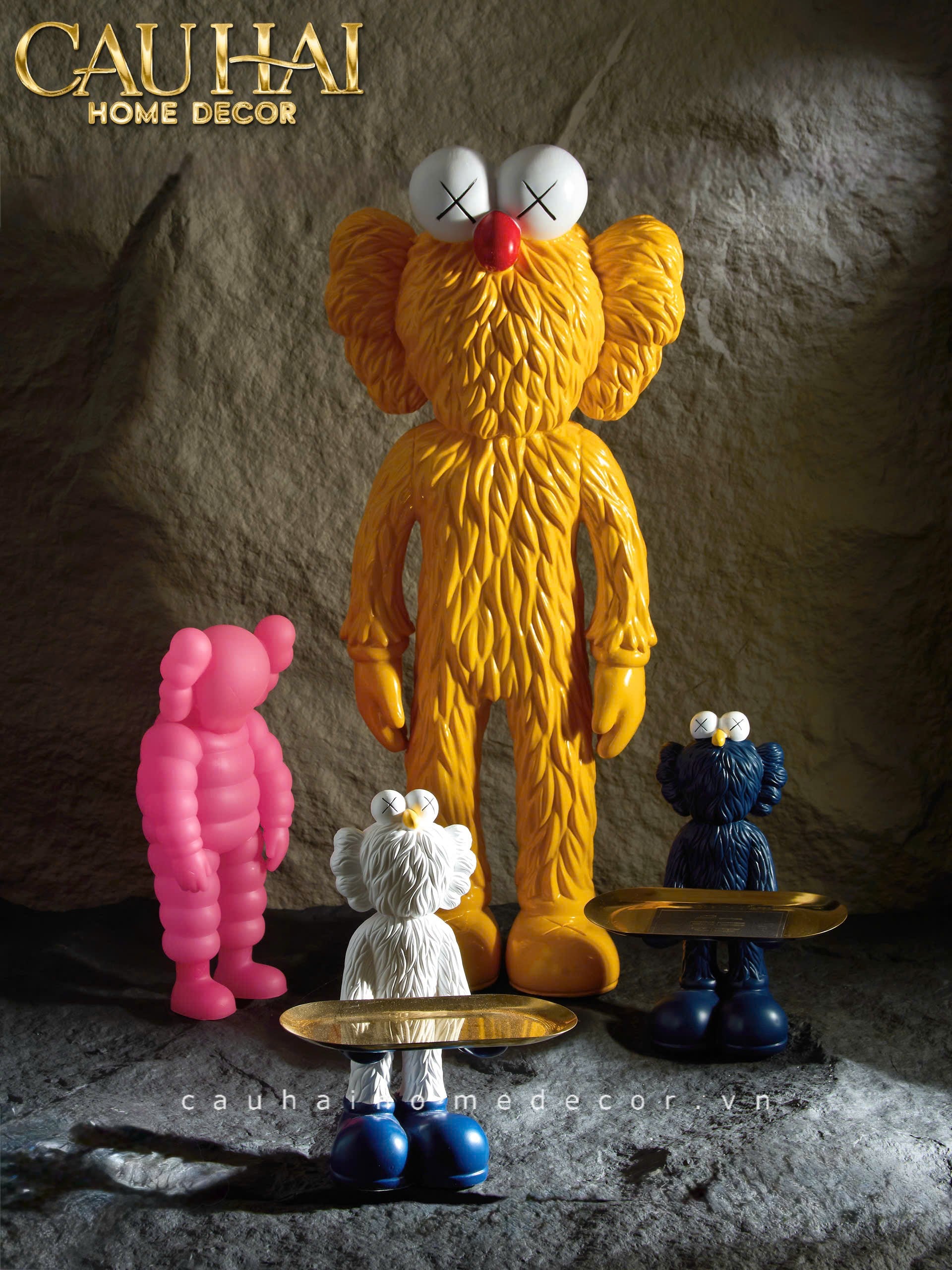 ELYSIAN - TƯỢNG FIGURINE KAWS CẰM KHAY BẢN DENIM - DARK BLUE