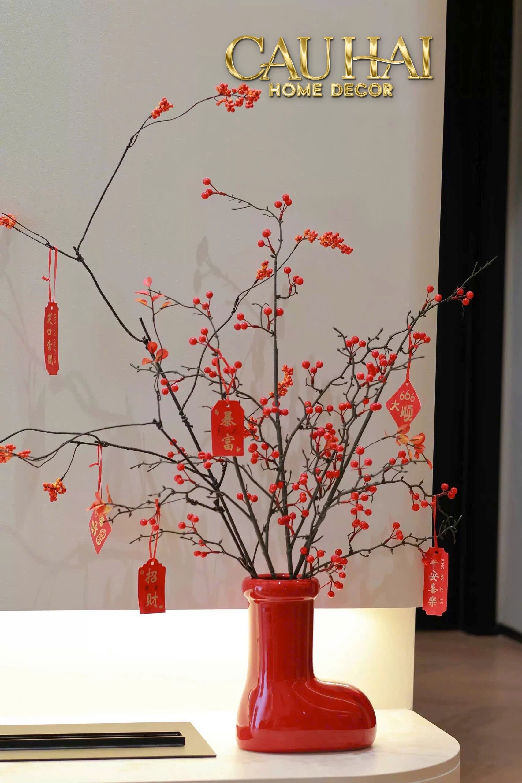 FÊTES COUTURE - BÌNH HOA ROUGE GLOSSY BUBBLR BOOT VASE-CẬU HAI HOME DECOR