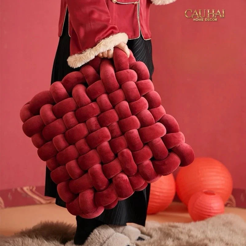 Gối Đan Sweet Burgundy Biscuits-CẬU HAI HOME DECOR