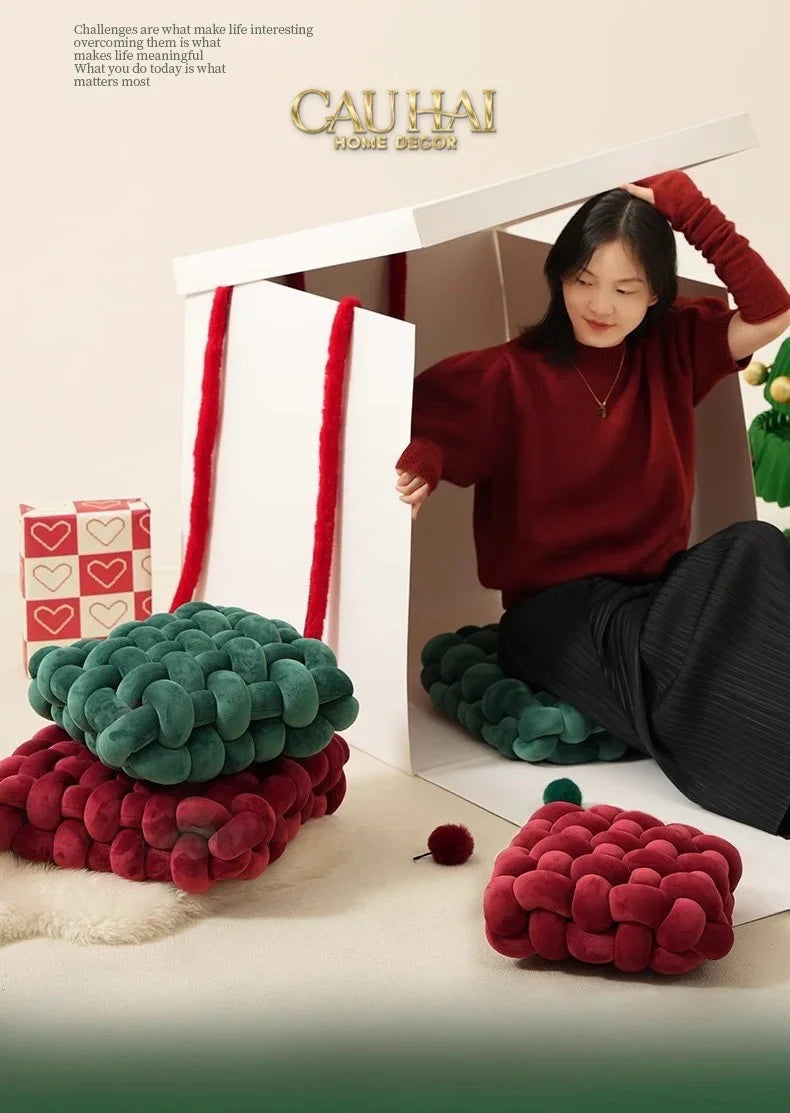 Gối Đan Sweet Burgundy Biscuits-CẬU HAI HOME DECOR