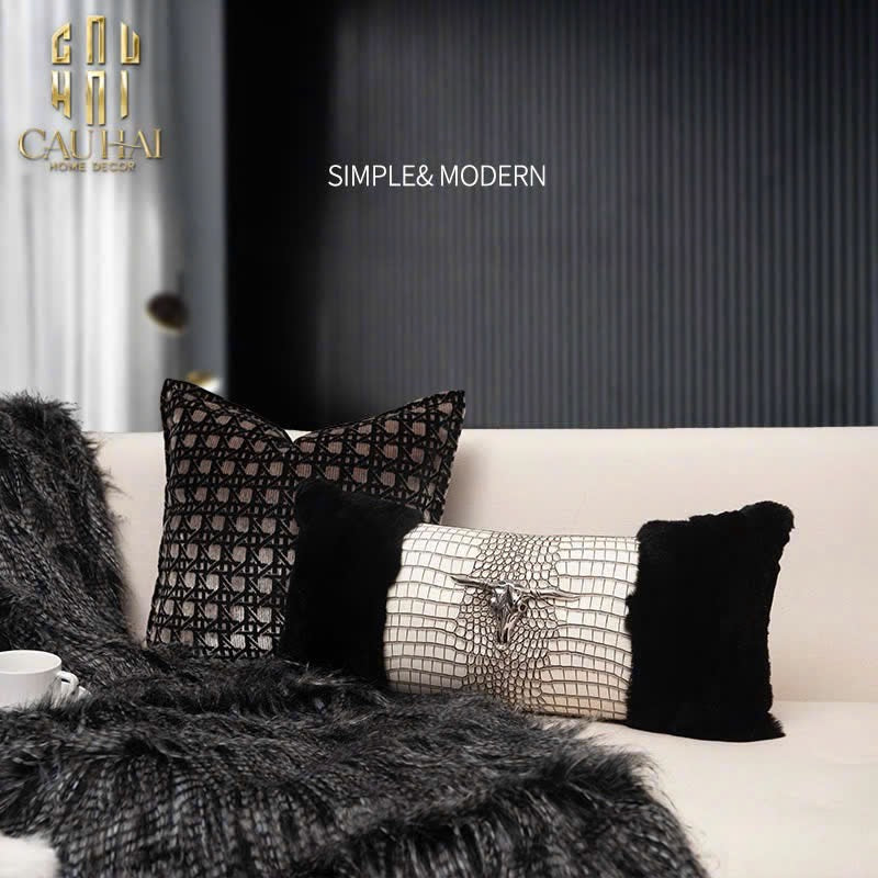 GỐI LÔNG IVORY LEATHER BULL SERPENT 30x60-CẬU HAI HOME DECOR