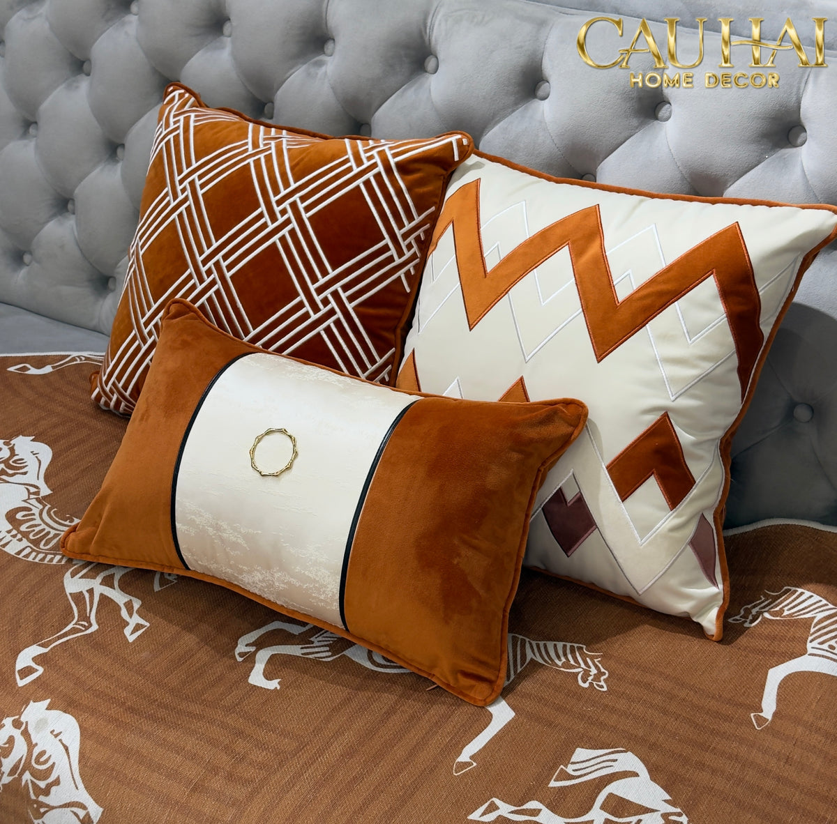 Gối Nhung Panel Cognac Ivory 30x50-Gối Trang Trí-CẬU HAI HOME DECOR-CẬU HAI HOME DECOR