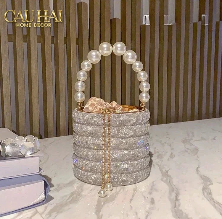 Haute Folie - Clutch Kim Cương Cylinder - Perle Noire Diamond Pavé Haute Décor Object-TÚI XÁCH & VÍ TRANG TRÍ-Đối tác tại Trung Quốc theo từng đơn đặt hàng-CẬU HAI HOME DECOR