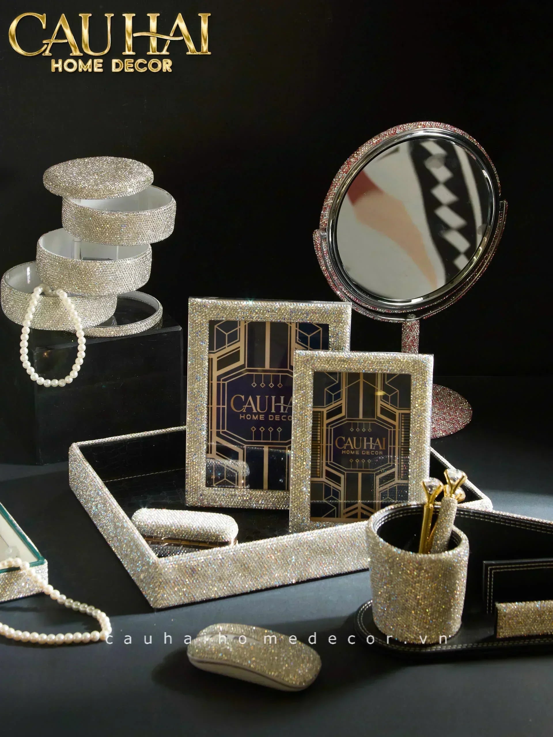 Haute Folie - Hộp Cọ Make Up On The Go Beauty Box Diamond Bling Bling-CẬU HAI HOME DECOR
