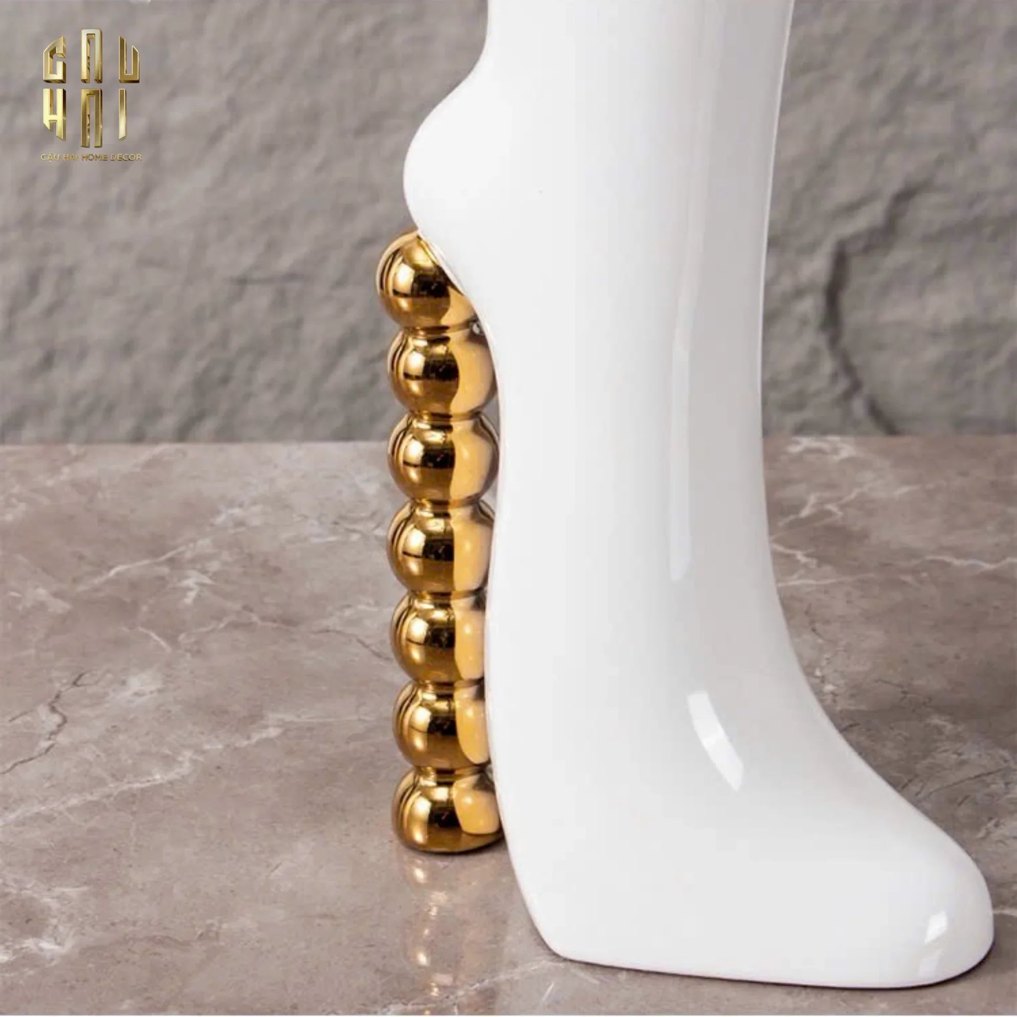 HOME COUTURE - BÌNH HOA CATWALK HIGH HEEL PEARL WHITE VASE H38-CẬU HAI HOME DECOR