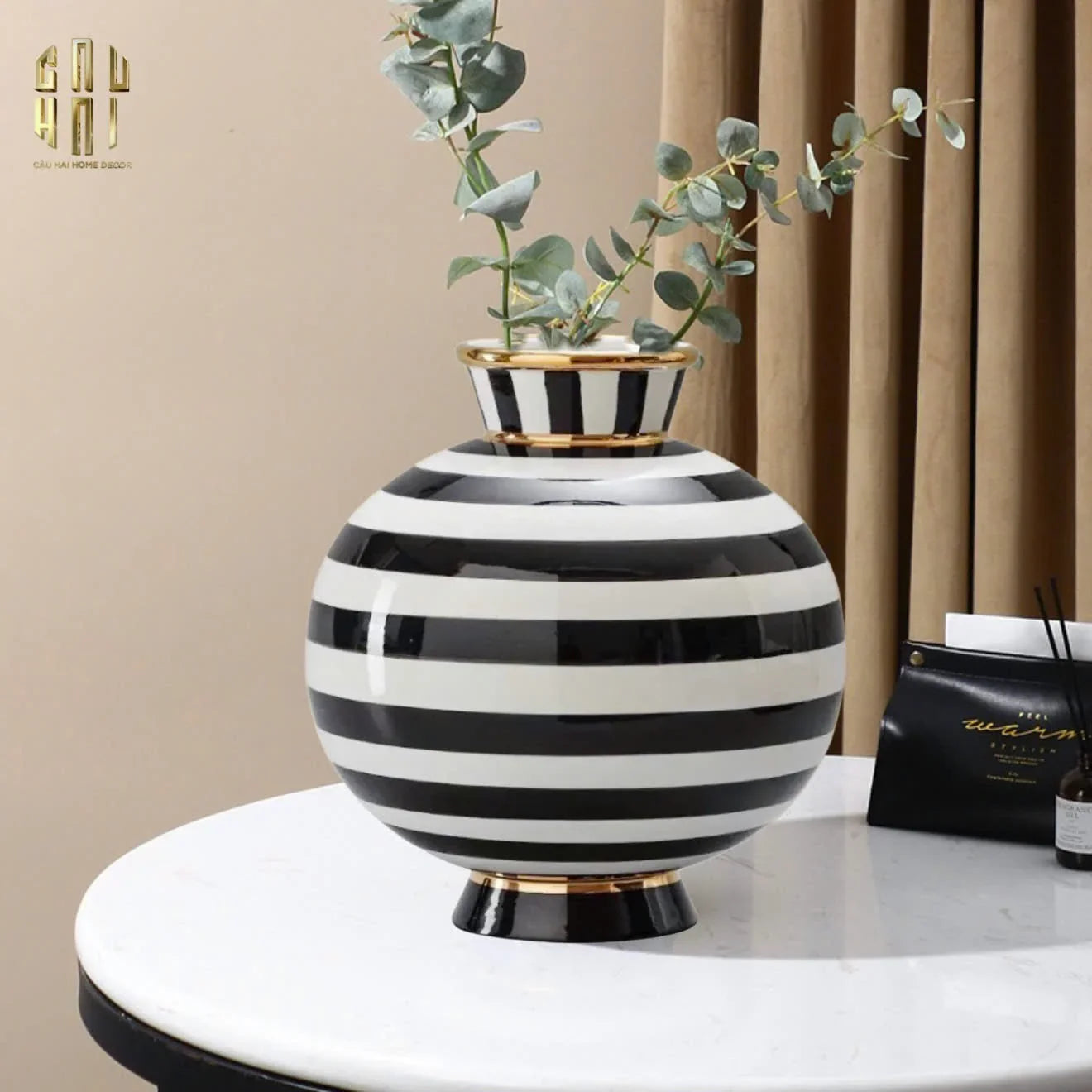 Home Couture - Bình Hoa Elite Metropolis Soho Stripe Art - CẬU HAI HOME DECOR