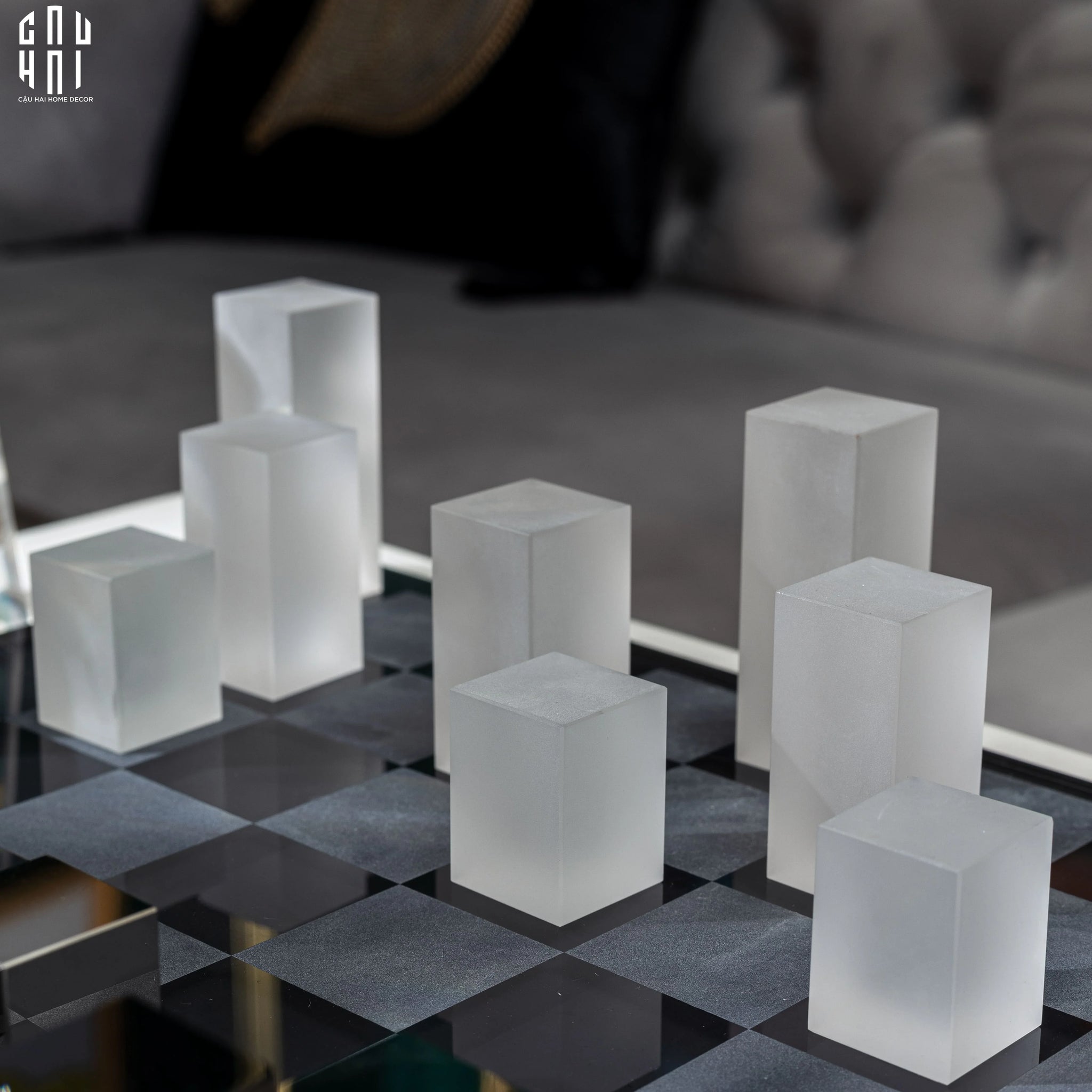 HOME COUTURE - MAJESTIC LUXURY CRYSTAL CHESS BOARD-CẬU HAI HOME DECOR