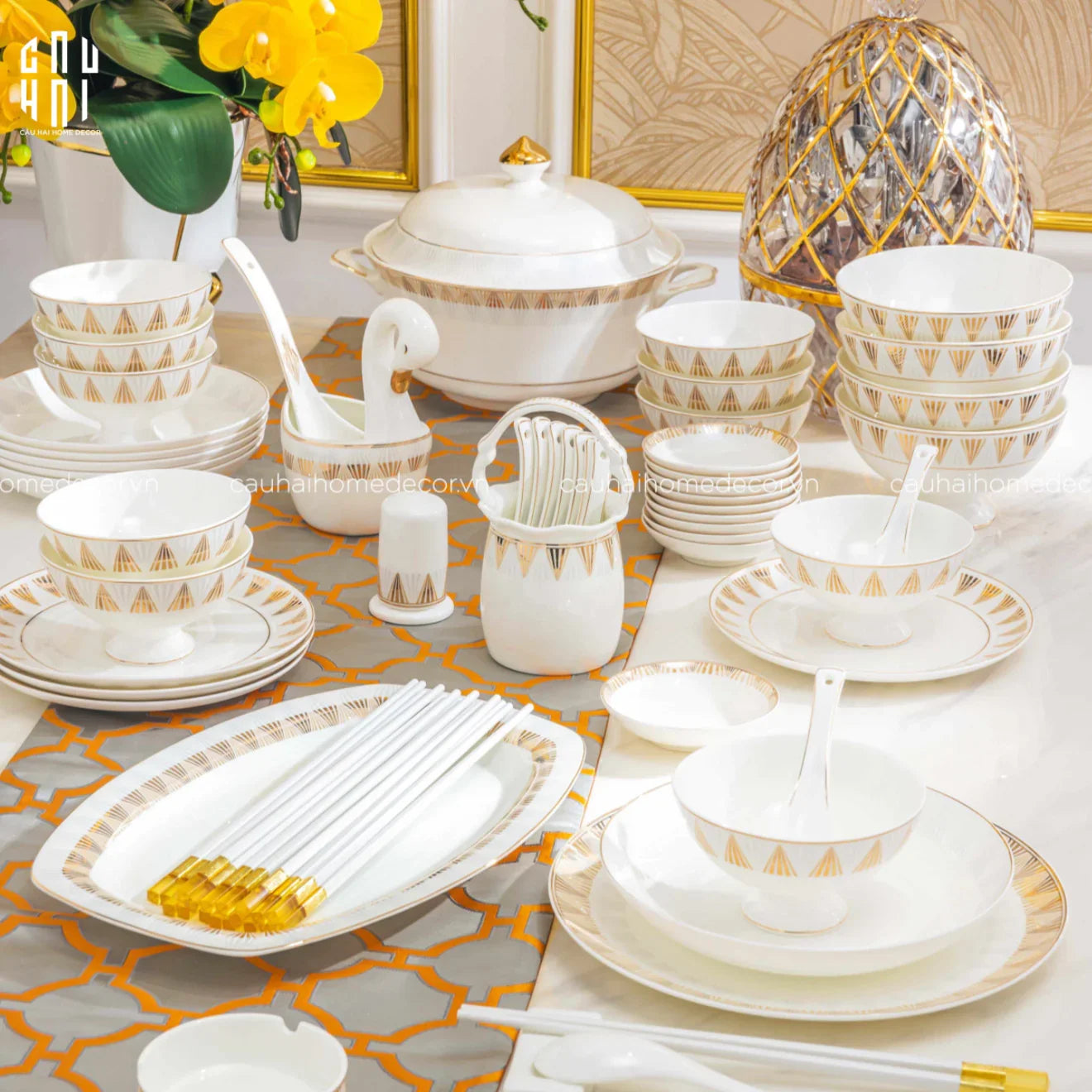 HOME COUTURE - SET CHÉN DĨA L'EMPIRE DE LA LUMIÈRE 72 PCS SS25-CẬU HAI HOME DECOR