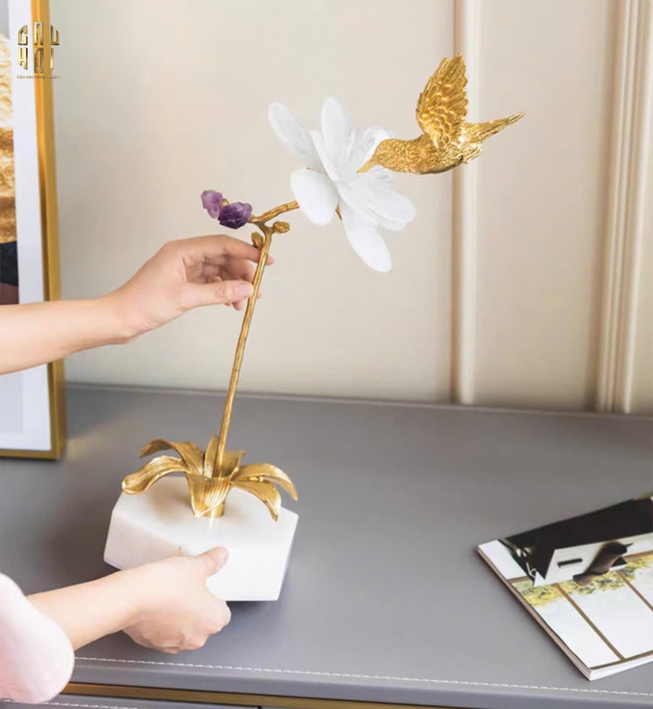 HOME COUTURE - TƯỢNG CHIM HOÀNG YẾN EMBRACE CANARI SS25-CẬU HAI HOME DECOR