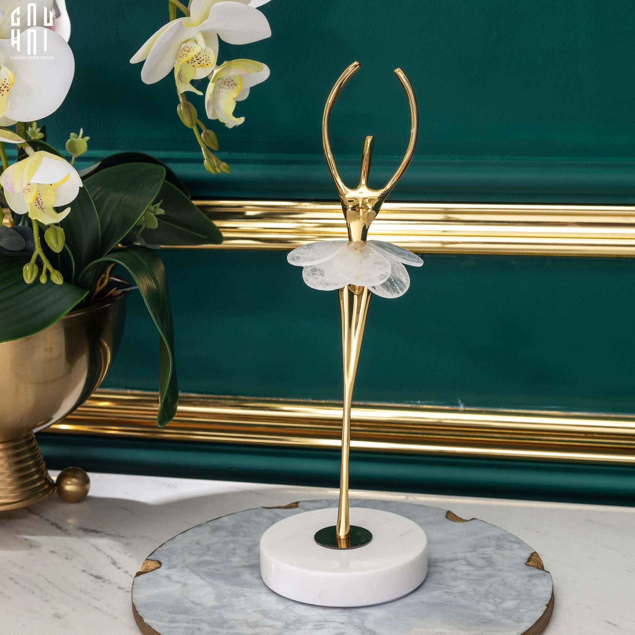 HOME COUTURE - TƯỢNG ĐỒNG GOLDEN BALLET SS25-CẬU HAI HOME DECOR