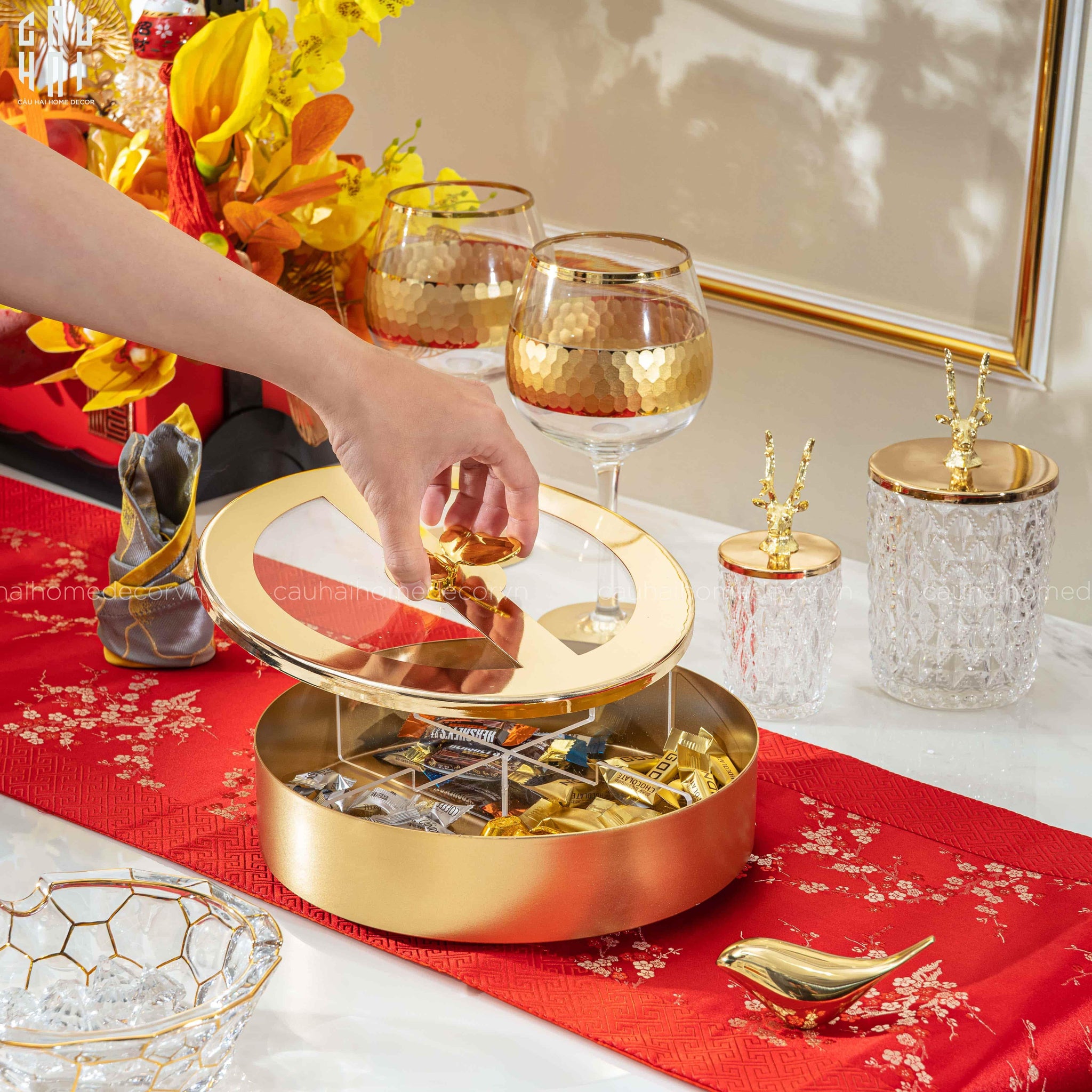 HỘP BÁNH MỨT GOLDEN BUTTERFLY-CẬU HAI HOME DECOR