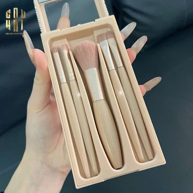 HỘP CỌ MAKE UP ON THE GO BEAUTY BOX DIAMOND BLING BLING-CẬU HAI HOME DECOR