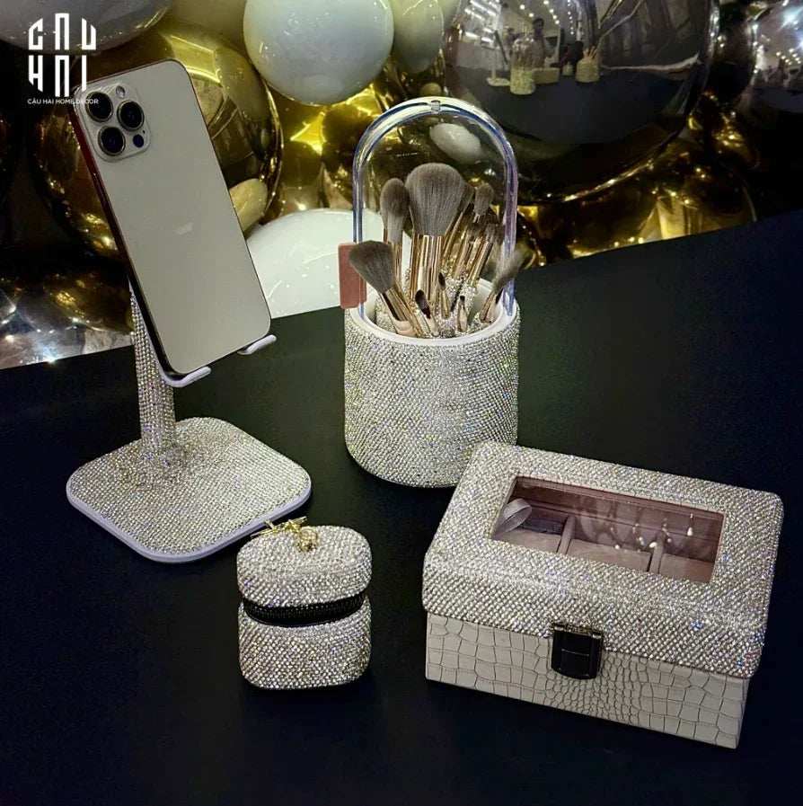 HỘP ĐỒNG HỒ DIAMOND BLING BLING-CẬU HAI HOME DECOR