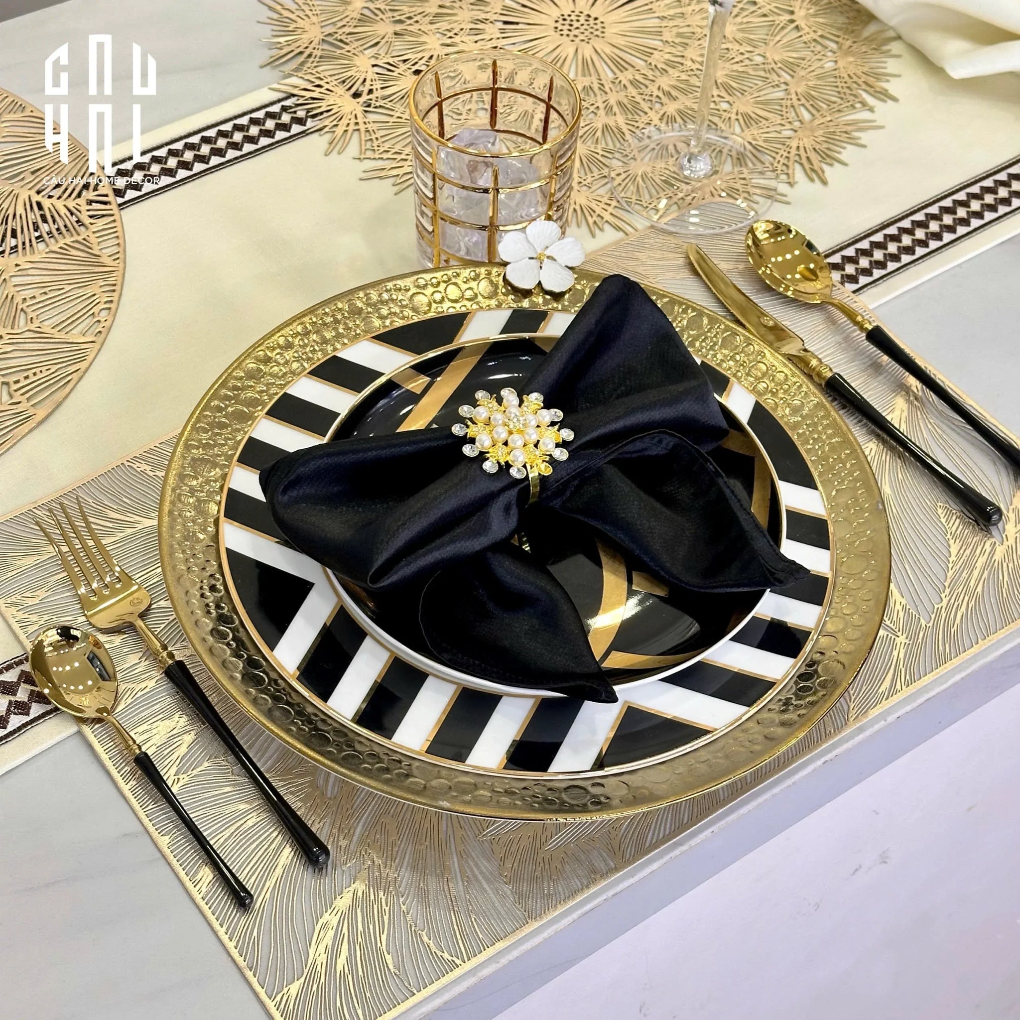 KHĂN ĂN - SILK NAPKIN BLACK ROYAL-CẬU HAI HOME DECOR