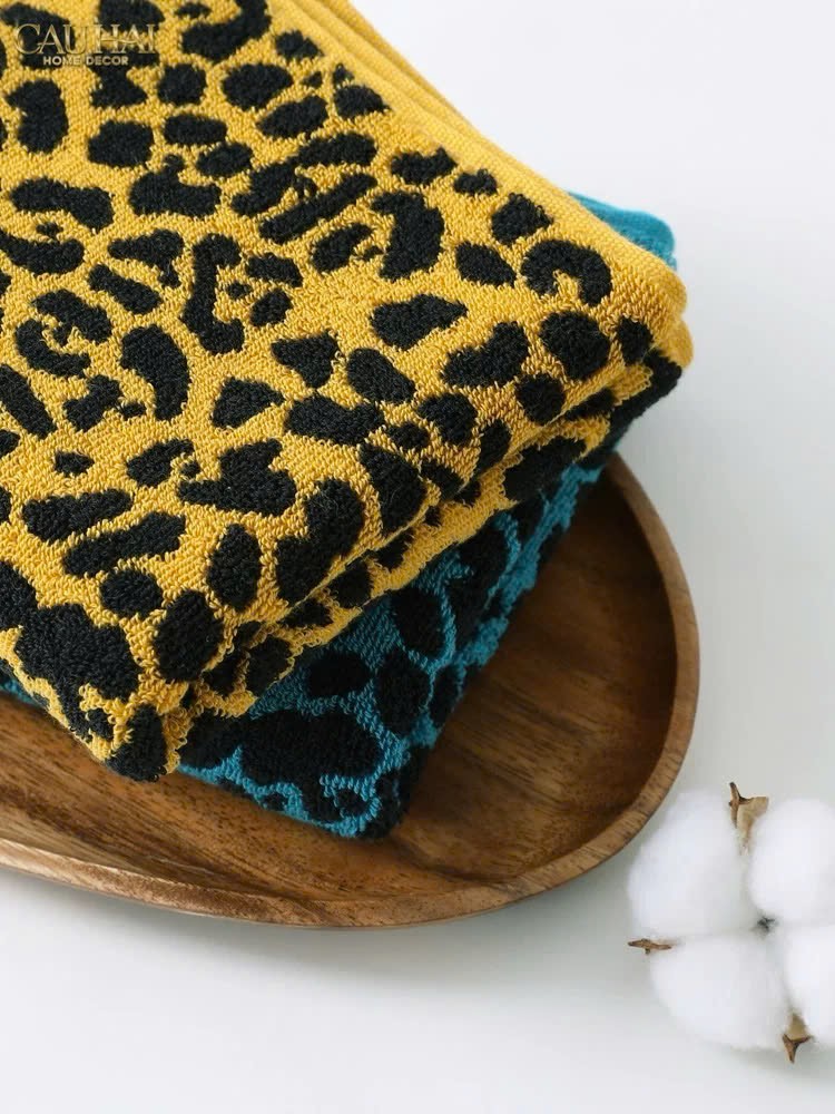KHĂN TẮM 70X140 - LEOPARD PREMIUM BATH TOWEL-CẬU HAI HOME DECOR