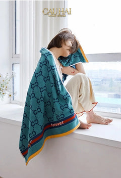 Khăn Tắm 70X140 Verte - Cobalt Navy Gg Bath Towel-KHĂN TẮM-CẬU HAI HOME DECOR