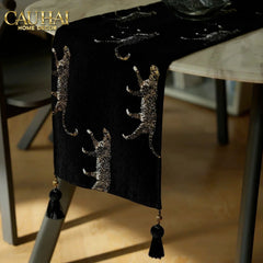 Khăn Trải Bàn - Jarguar Savoir Table Runner 30X240-CẬU HAI HOME DECOR
