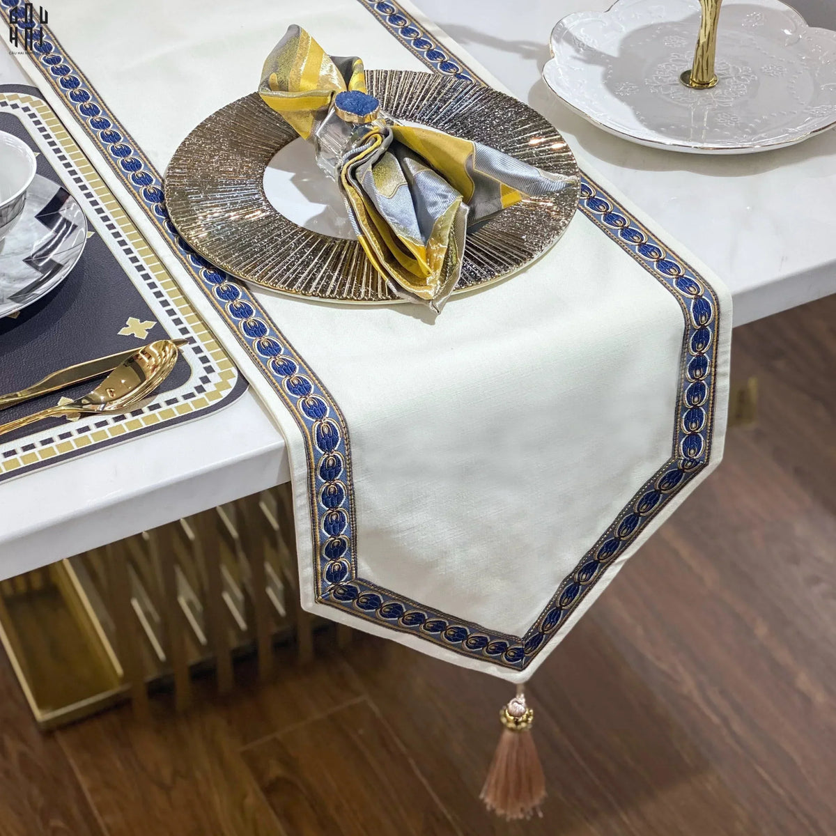 Khăn Trải Bàn - Opaline Lux Velvet D'Amour Table Runner 4M Table Runner-KHĂN TRẢI BÀN-CẬU HAI HOME DECOR