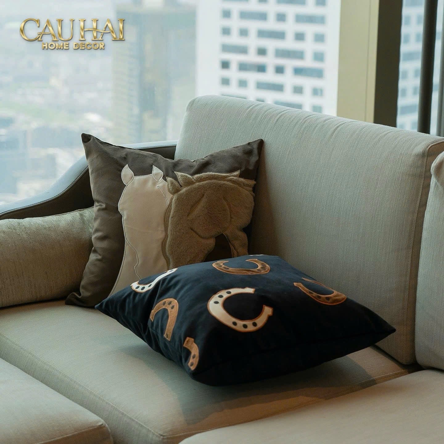 LES CUSSINS D’ÉLÉGANCE - VỎ GỐI NHUNG FORTUNE GALLOP-CẬU HAI HOME DECOR