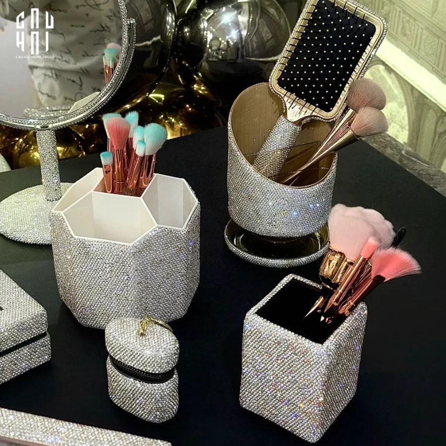 LỌ ĐỰNG CỌ DIAMOND BLING BLING MORRIES-CẬU HAI HOME DECOR