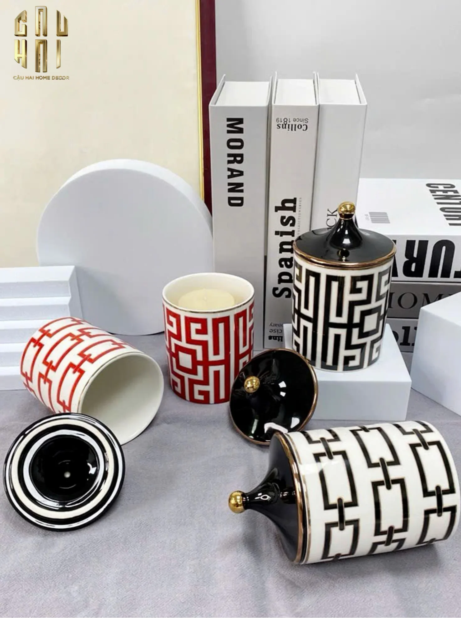 LỌ LUXE ROYALE MEANDER KEY-CẬU HAI HOME DECOR