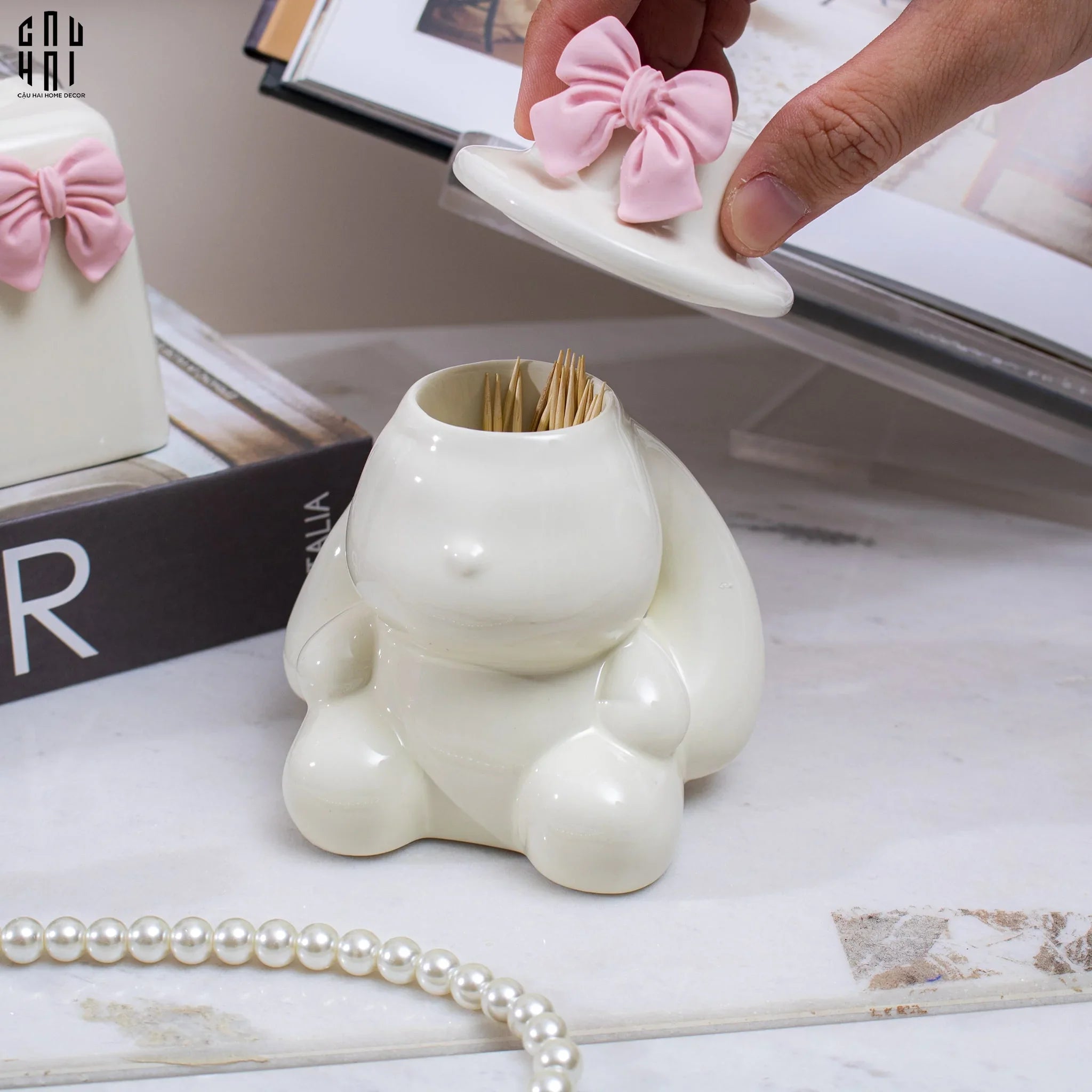 LỌ TĂM CERAMIC BUNNY HAT-CẬU HAI HOME DECOR