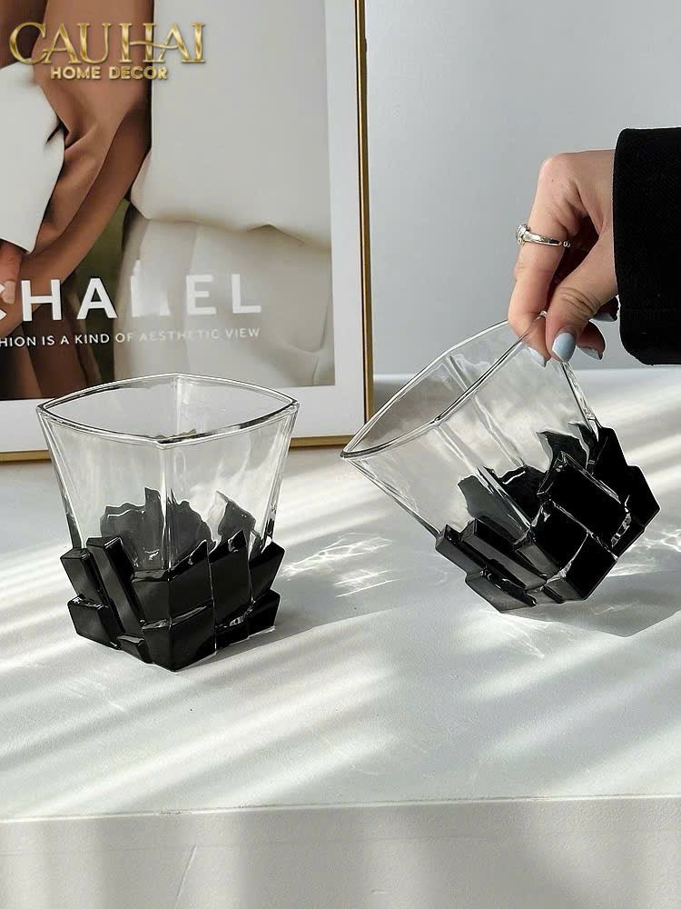 LY THUỶ TINH PIXEL - BLACK SS25-CẬU HAI HOME DECOR