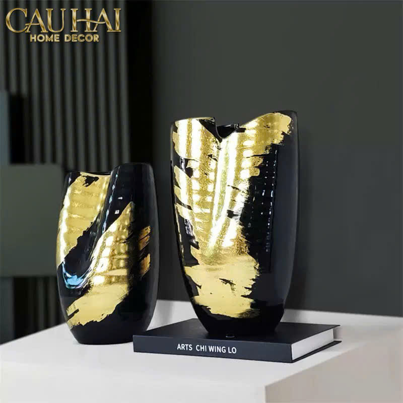 Maison Couture - Bình Hoa Gốm Mun Mài Dát Vàng Noir Laqué Feuille d’Or Vase 34 - CẬU HAI HOME DECOR