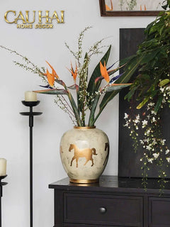 Maison Couture - Bình Hoa Gốm Sứ - Ngựa Dát Vàng Cheval Noble Ivoire Artisan Feuille D’Or Ceramic Vase H29-CẬU HAI HOME DECOR