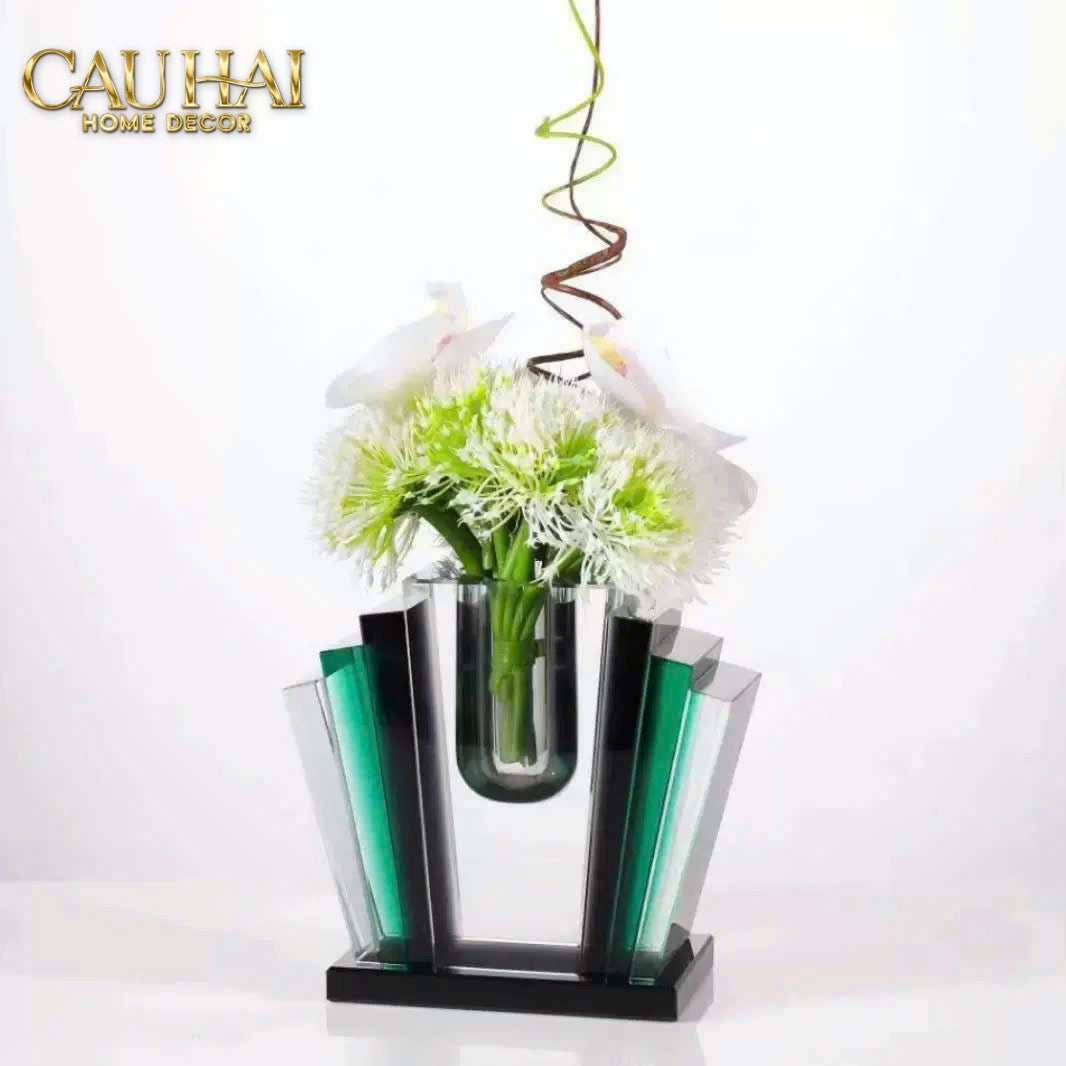 Maison Couture - Bình Hoa Pha Lê Đôi Cánh Nữ Thần Nephthys Winged Émeraude Cristalleries - CẬU HAI HOME DECOR