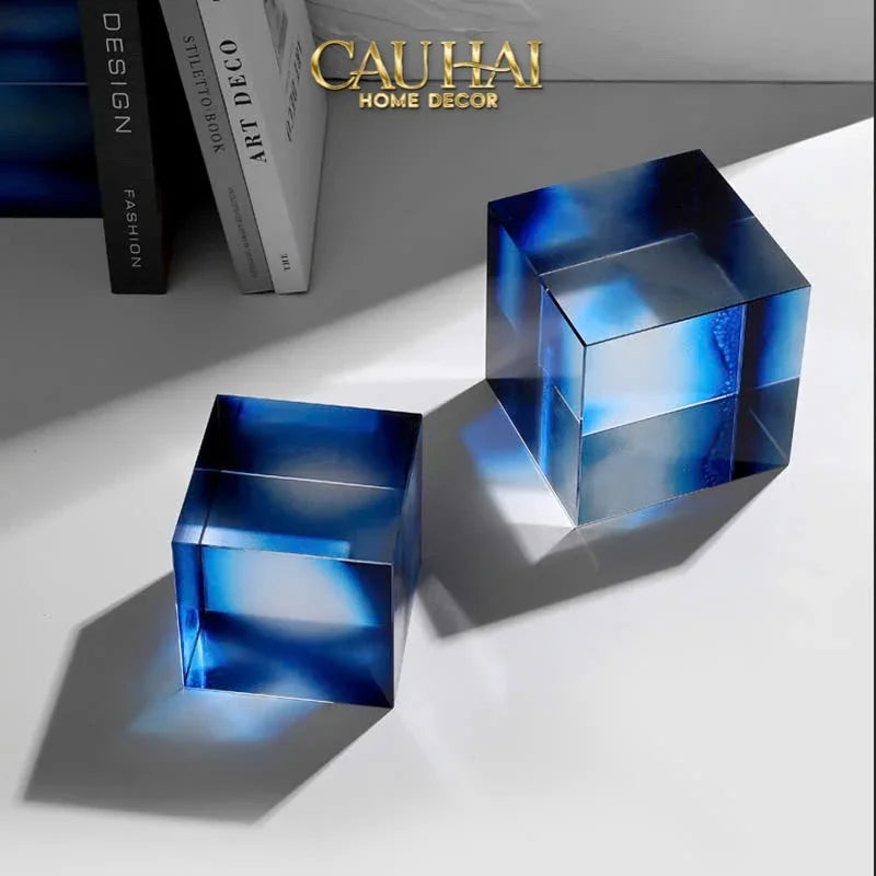 Maison Couture - Đế Đá Pha Lê Lập Phương Milky Way Cristalleries Stones Eight³ 8³-CẬU HAI HOME DECOR